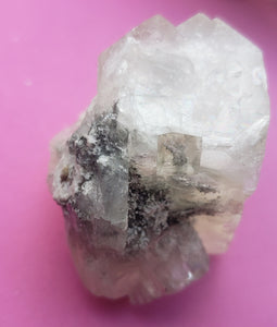 Apophyllite with mordonite