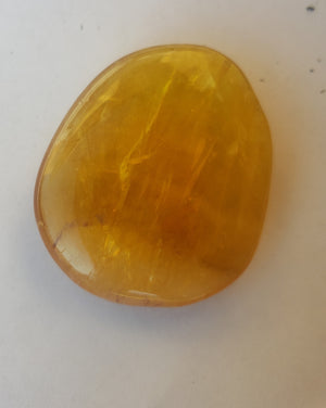 Fluorite - yellow - Flatstone - 32grams