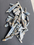 Kyanite blades - tiny treasures bits - 50g