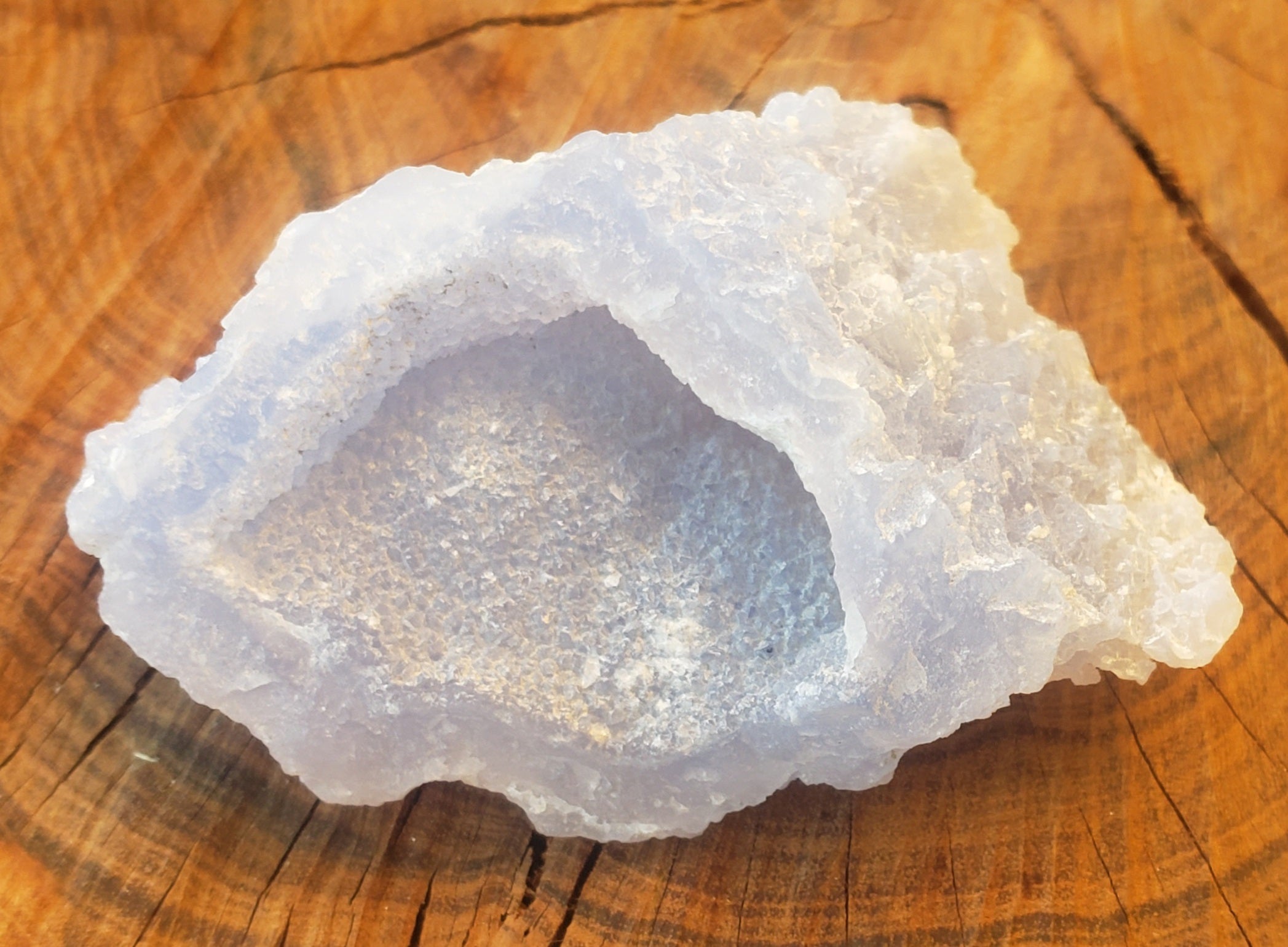 Blue chalcedony - 62grams - rough with geode  ( blue lace agate )
