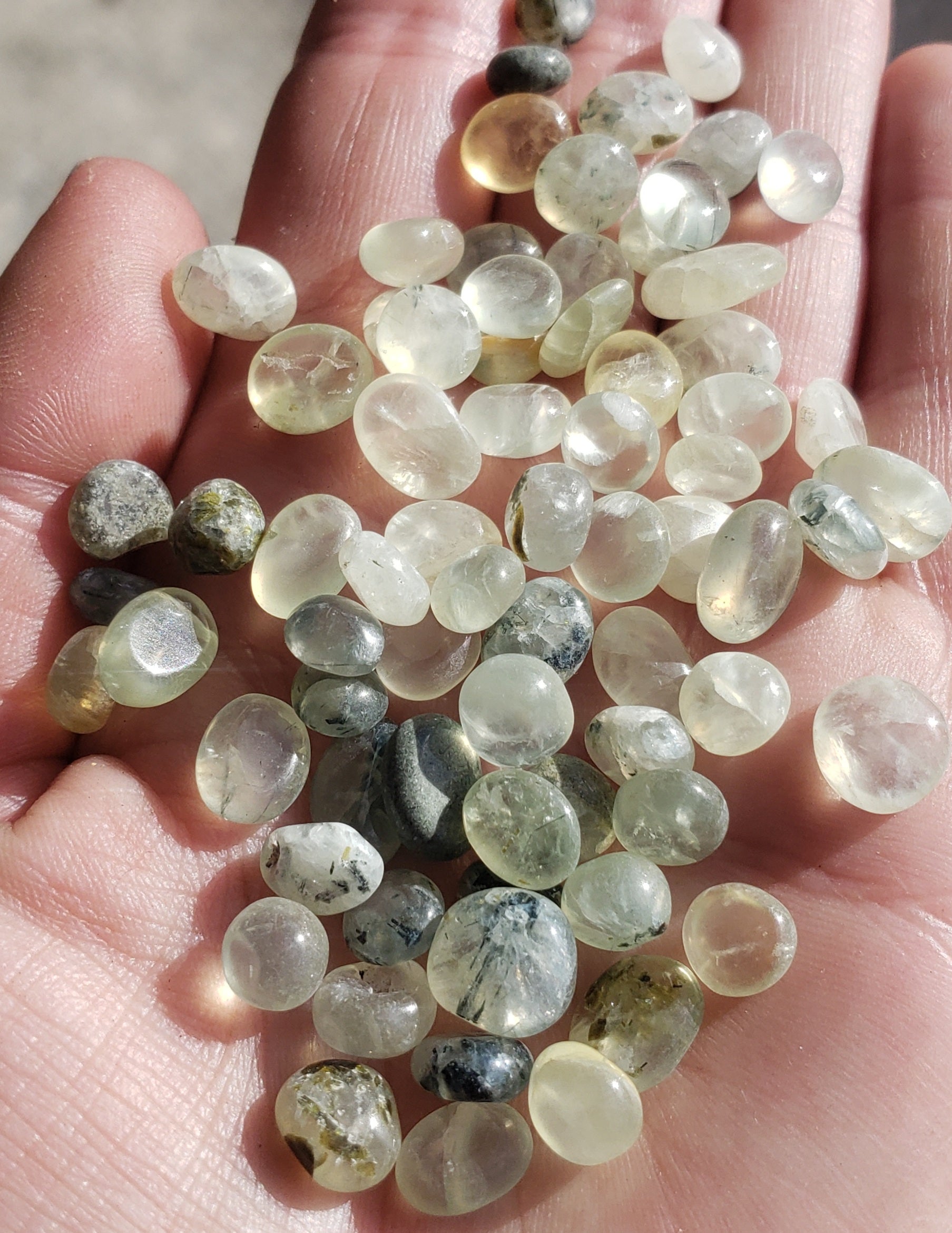 Prehinte pebbles  - 30grams - Tiny treasures