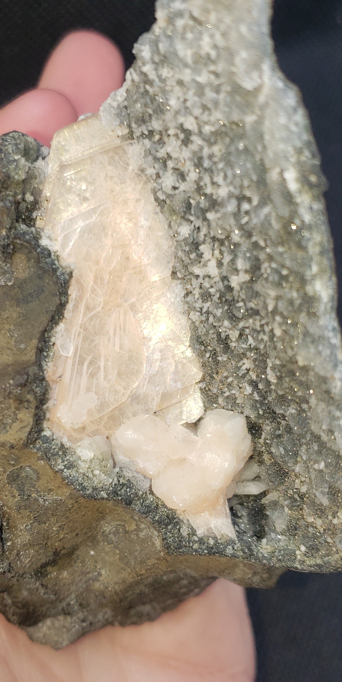 Heulandite + stilbite - unique zeolite mineral