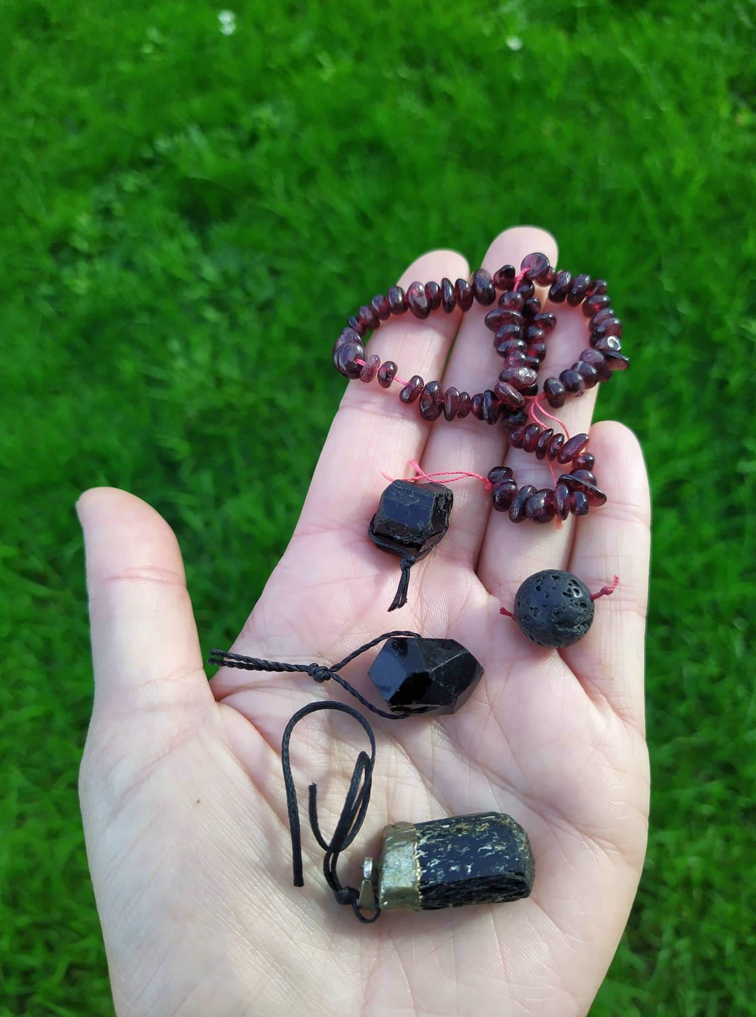 Mixed crafty  jewery  Lot #18 - Pendants - Beads - Macramè cord